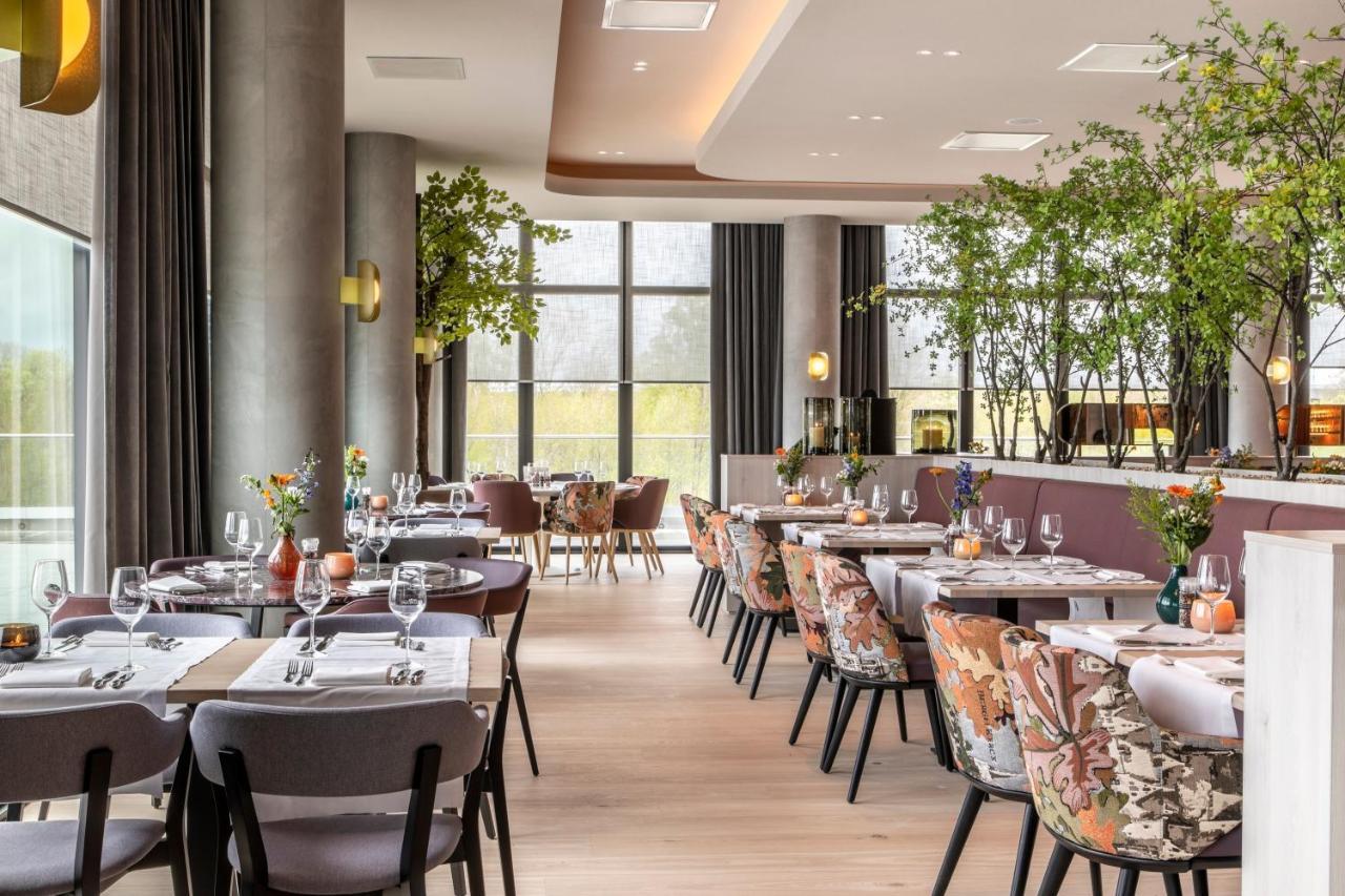 Van Der Valk Hotel Девентер Экстерьер фото