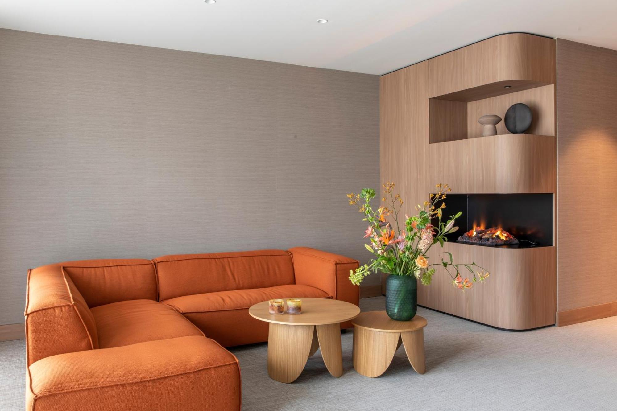 Van Der Valk Hotel Девентер Экстерьер фото