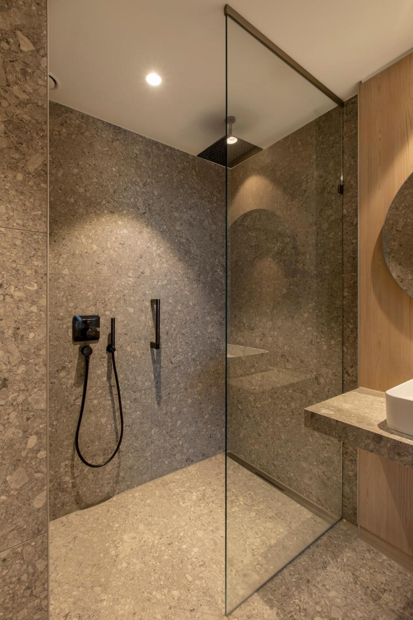 Van Der Valk Hotel Девентер Экстерьер фото